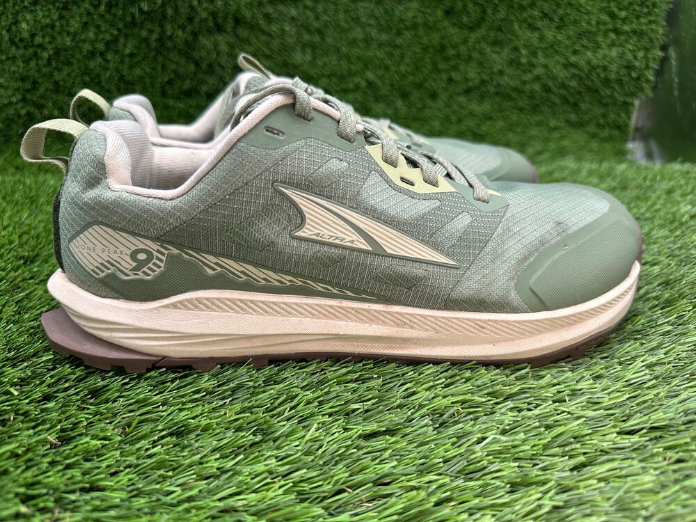 Altra Lone Peak 9 AL0A85PS330 Athletic Sneaker Women's 8 Green Mesh Training Gym